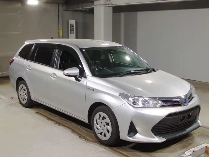 TOYOTA COROLLA FIELDER HYBRID EX Thumbnail 4