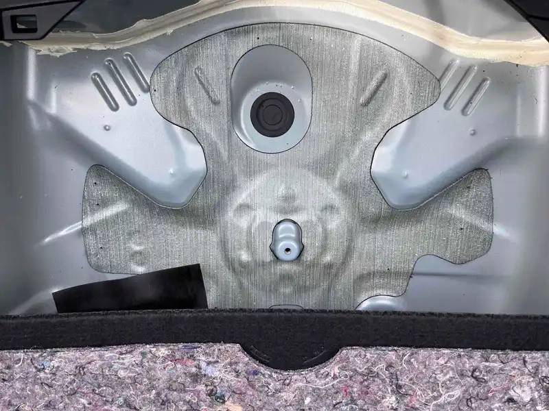 TOYOTA VITZ 1.3F LED EDITION Thumbnail 24