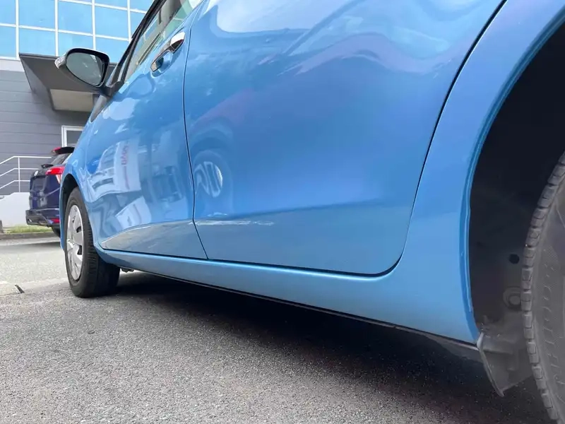 TOYOTA VITZ 1.3F LED EDITION Thumbnail 17