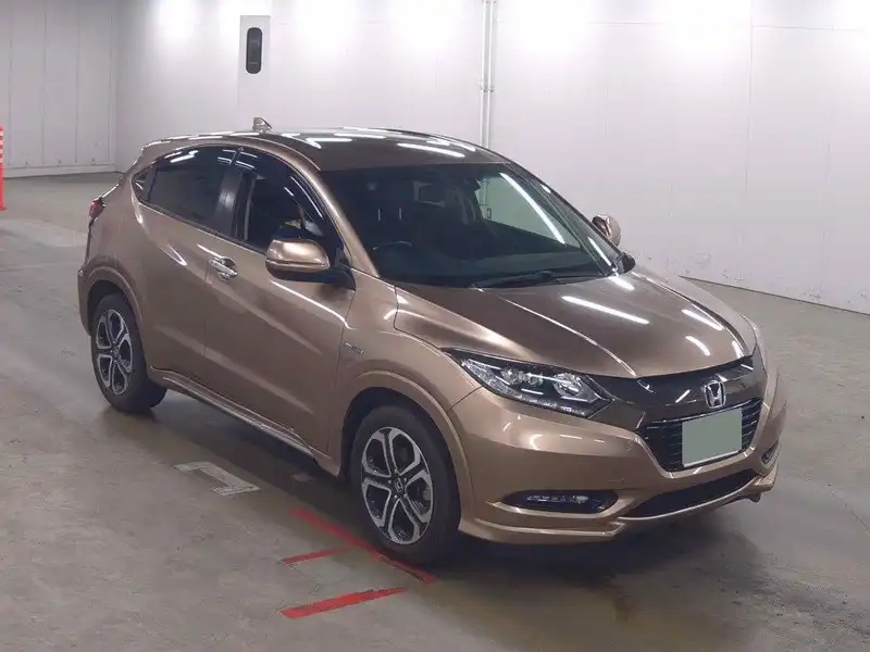 HONDA VEZEL HYBRID Z HONDA SENSING Thumbnail 3