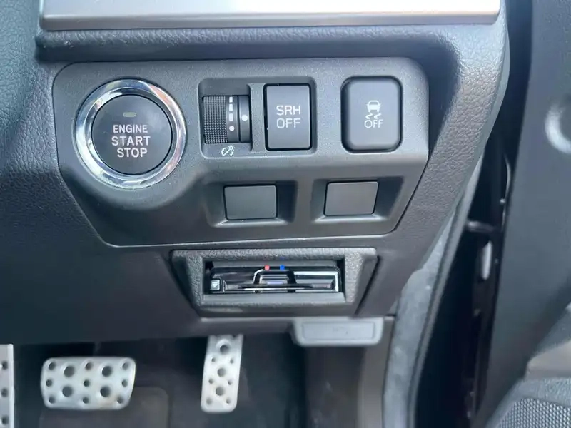SUBARU FORESTER 2.0XT EYESIGHT ADVANCED LINE 4WD Thumbnail 7