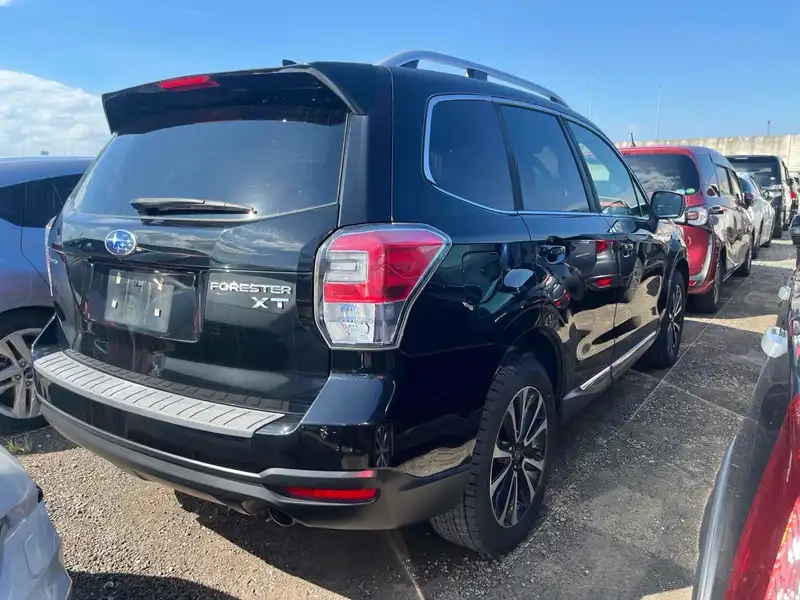 SUBARU FORESTER 2.0XT EYESIGHT ADVANCED LINE 4WD Thumbnail 2