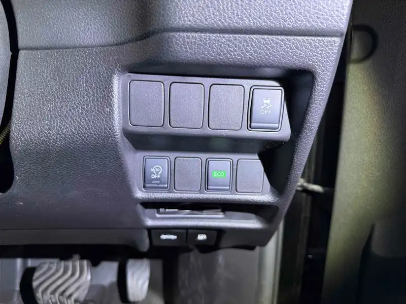 NISSAN X-TRAIL 20X EMERGENCY BRAKE PACKAGE Thumbnail 12