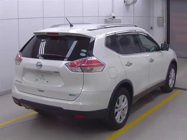NISSAN X-TRAIL 20XT Thumbnail 5