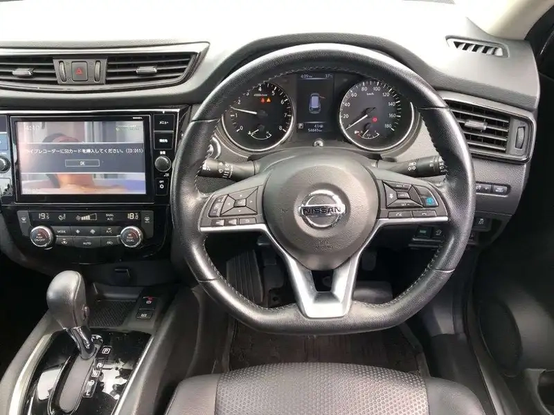 NISSAN XTRAIL 20XI 7ST Thumbnail 8