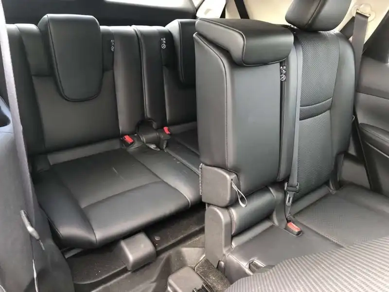 NISSAN XTRAIL 20XI 7ST Thumbnail 9