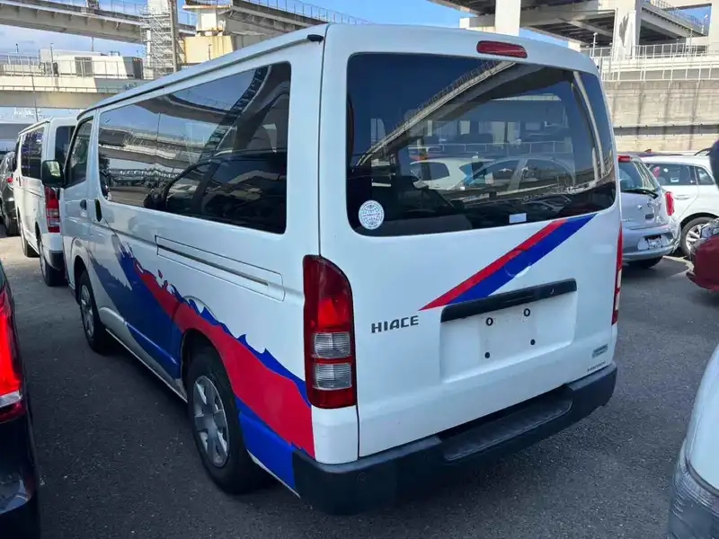 TOYOTA HIACE VAN LONGDX Thumbnail 2
