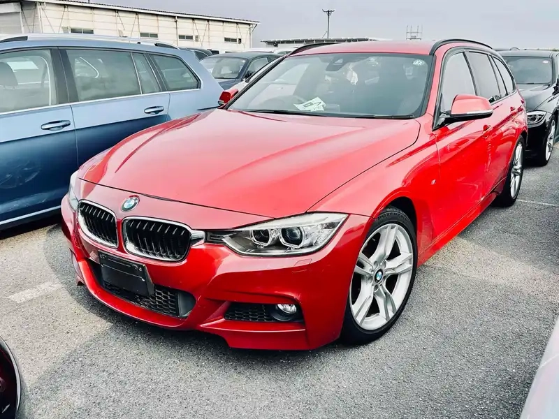 BMW 320I TOURING M-SPORT Thumbnail 3