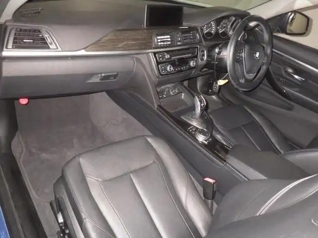 BMW 428I LUXUARY Thumbnail 3