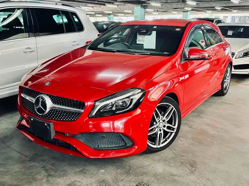 MERCEDES BENZ A-CLASS A180 SPORTS Thumbnail 1