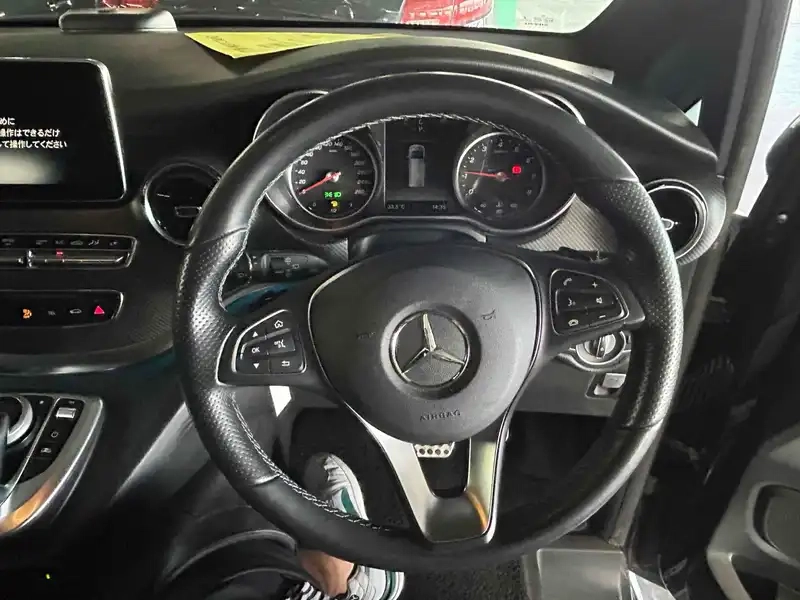 MERCEDES BENZ V260 AVG LONG Thumbnail 11