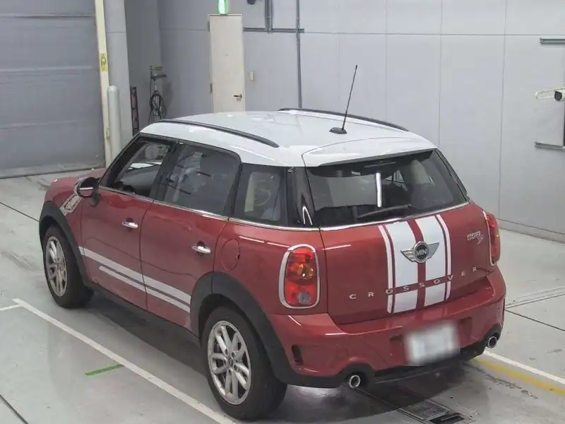 BMW MINI COOPER SD CROSSOVER Thumbnail 9