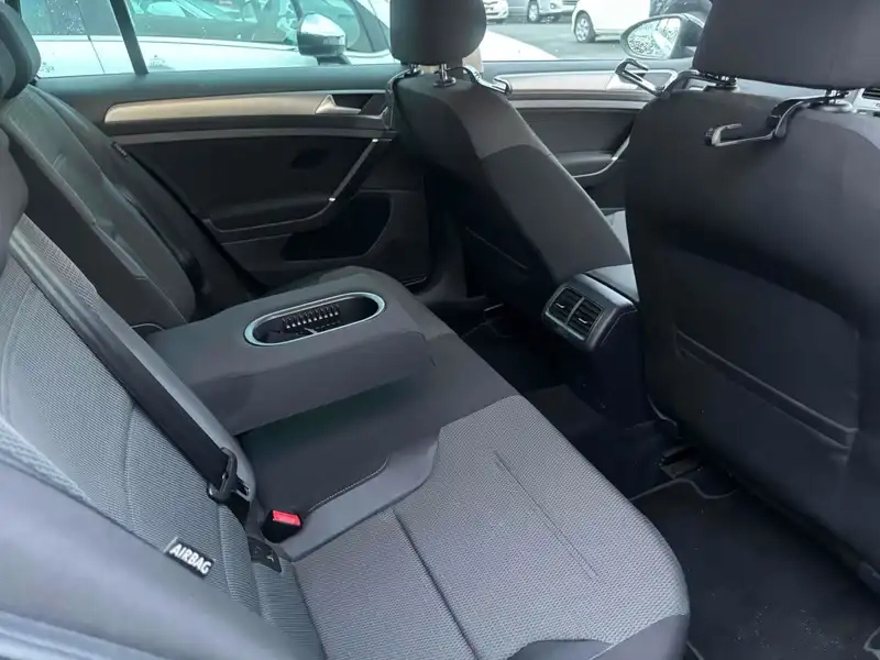 VOLKSWAGEN GOLF VARIANT TSI COMFORT LINE BLUEMOTION TE Thumbnail 4