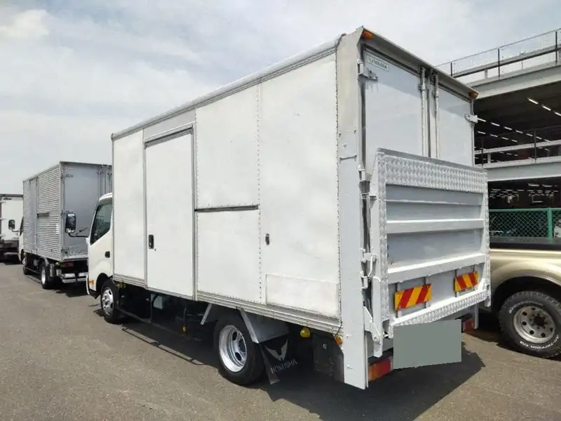 TOYOTA DYNA TRUCK LONG FULL JUST LOW Thumbnail 2
