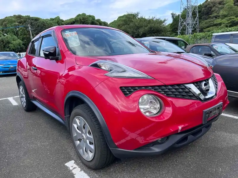 NISSAN JUKE 15RX PERSONARIZATION Thumbnail 1