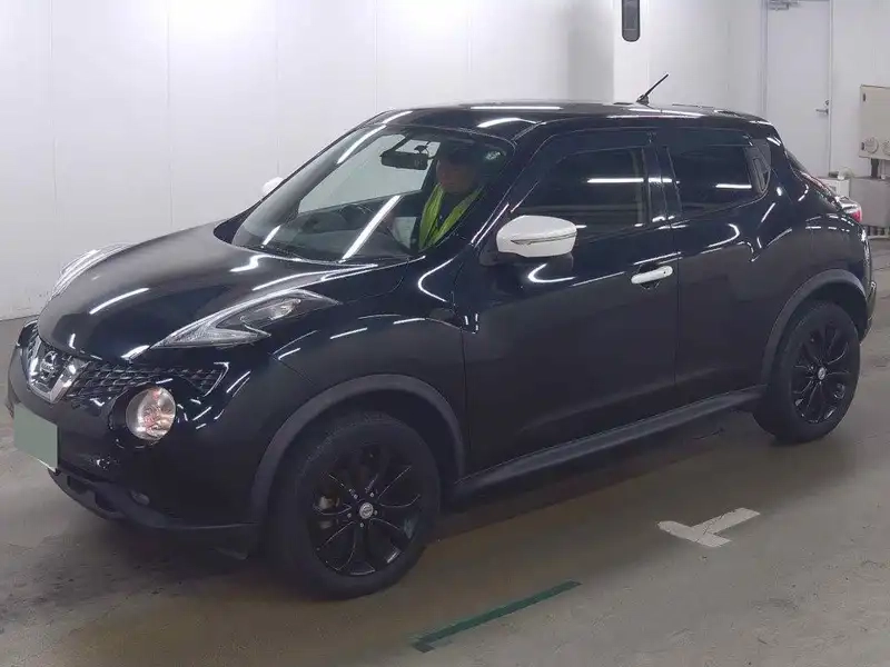 NISSAN JUKE 15RX PERSONALIZATION Thumbnail 4