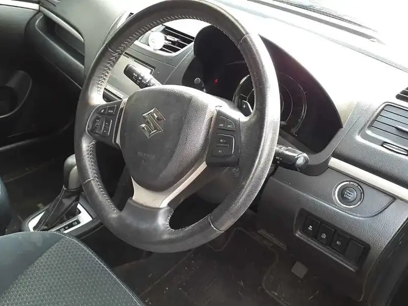 SUZUKI SWIFT RS-DJE Thumbnail 3