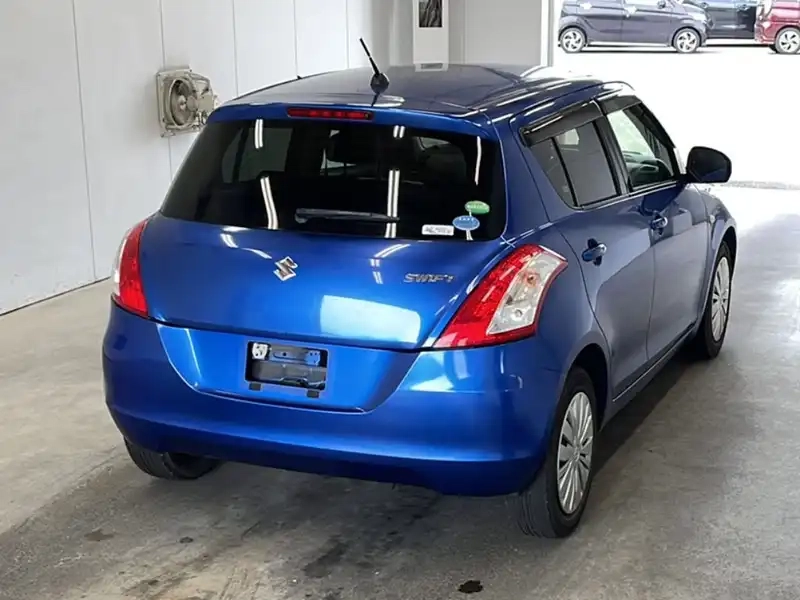 SUZUKI SWIFT XG Thumbnail 4