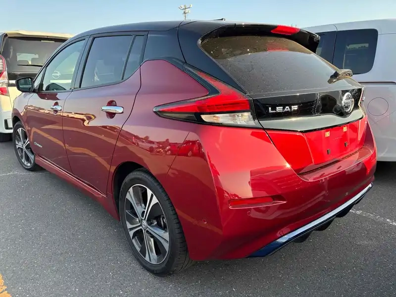 NISSAN LEAF G Thumbnail 2