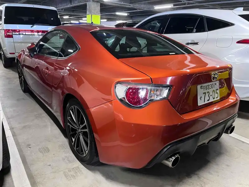 TOYOTA 86 GT Thumbnail 10