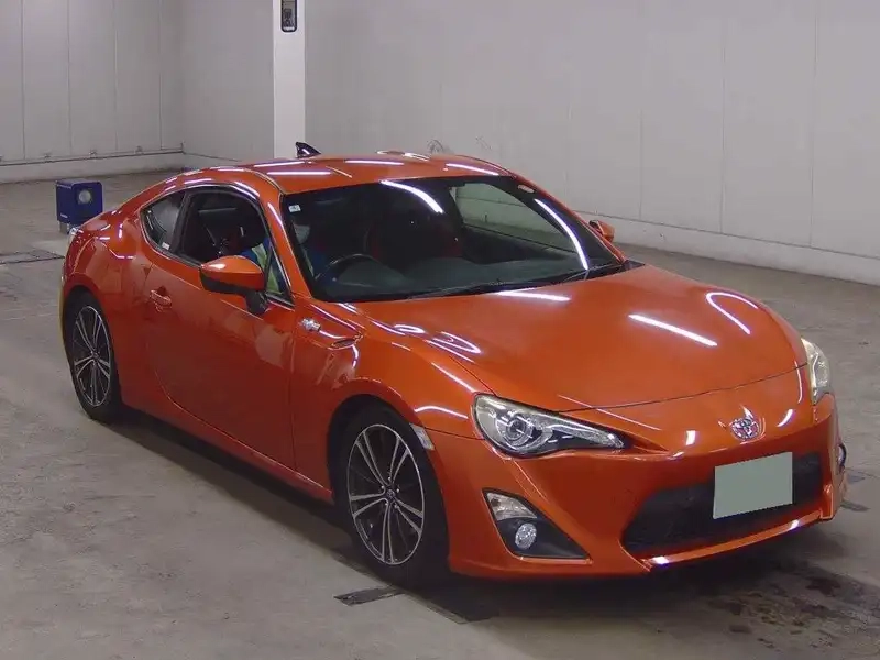 TOYOTA 86 GT Thumbnail 1