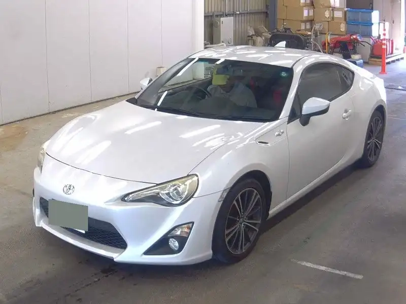 TOYOTA 86 GT Thumbnail 6