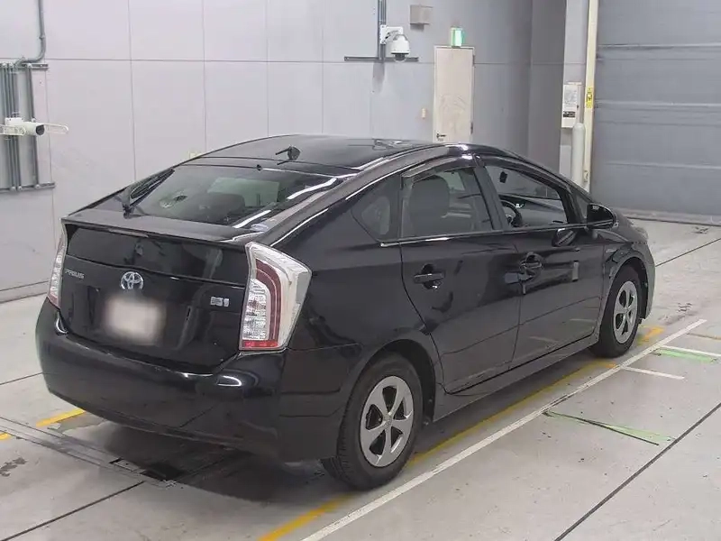 TOYOTA PRIUS S Thumbnail 4