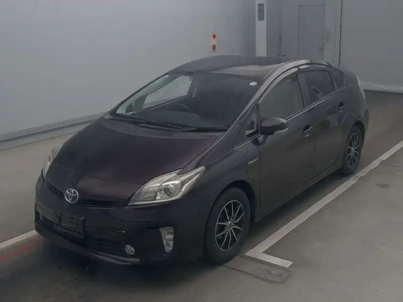 TOYOTA PRIUS G Thumbnail 3