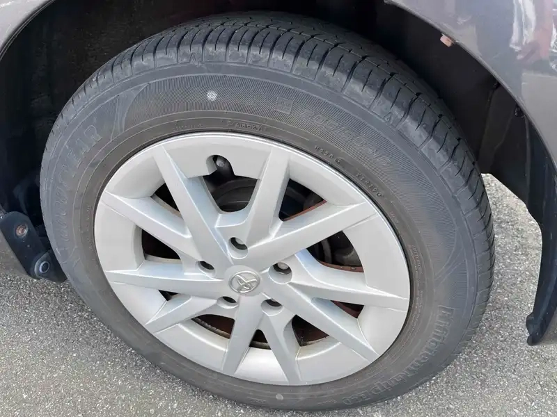 TOYOTA PRIUS ALPHA S Thumbnail 24