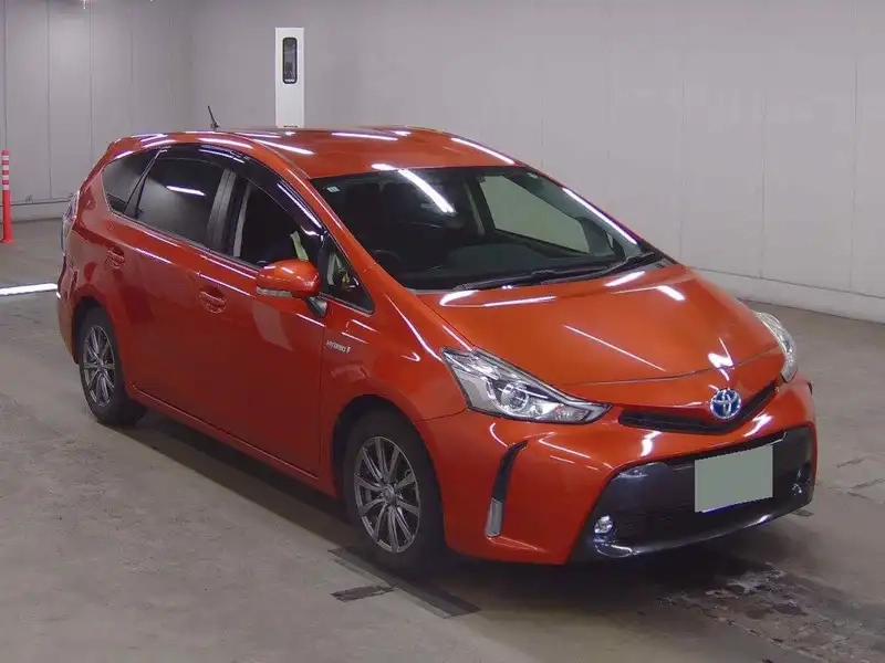 TOYOTA PRIUS ALPHA G Thumbnail 1