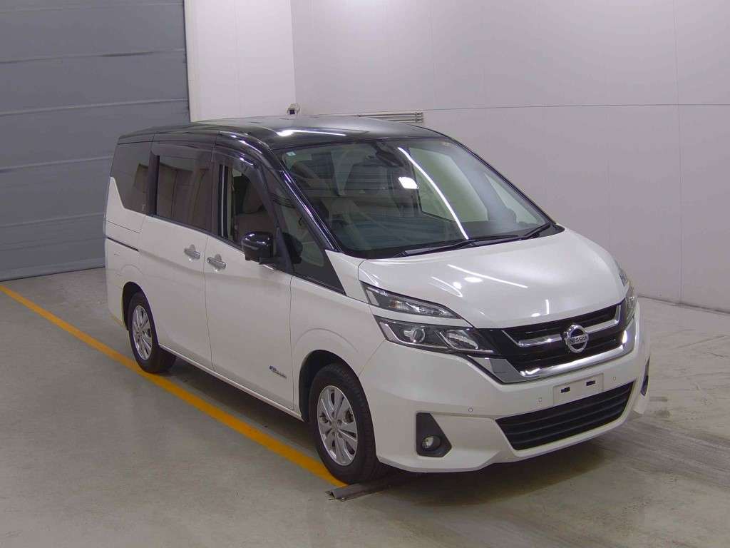 2017 Nissan Serena Hybrid