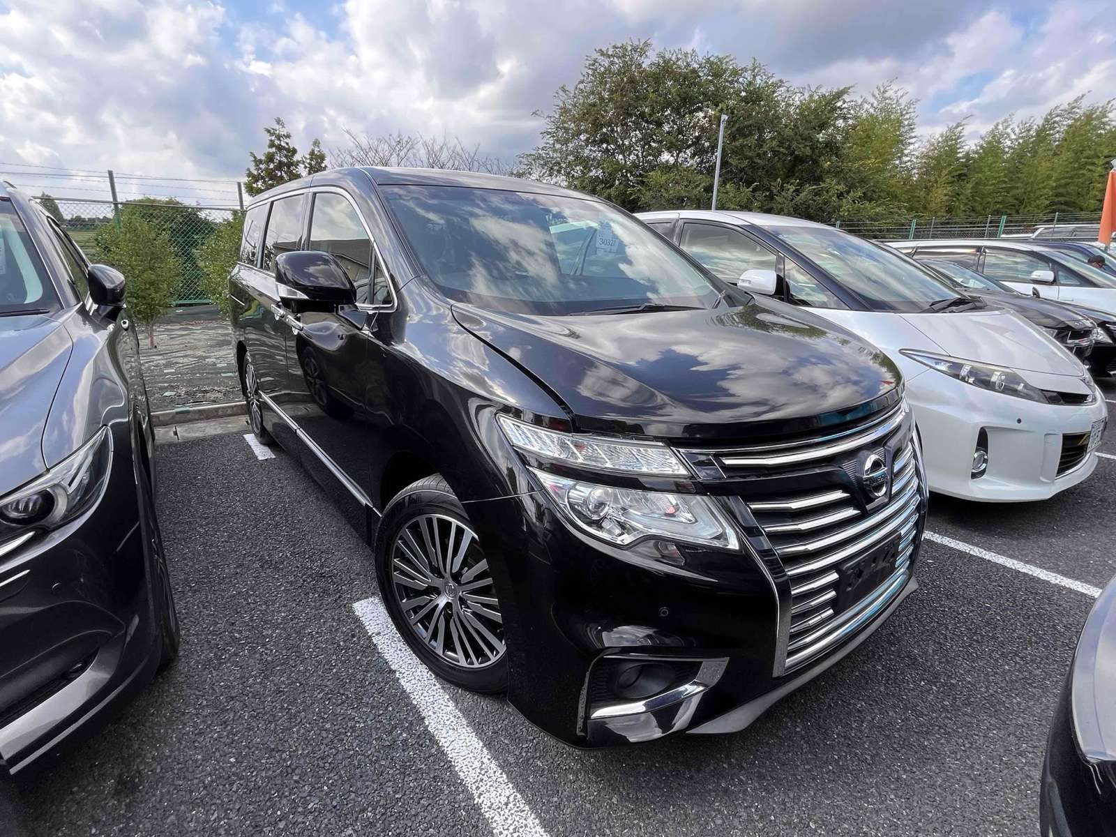 2018 Nissan Elgrand Petrol