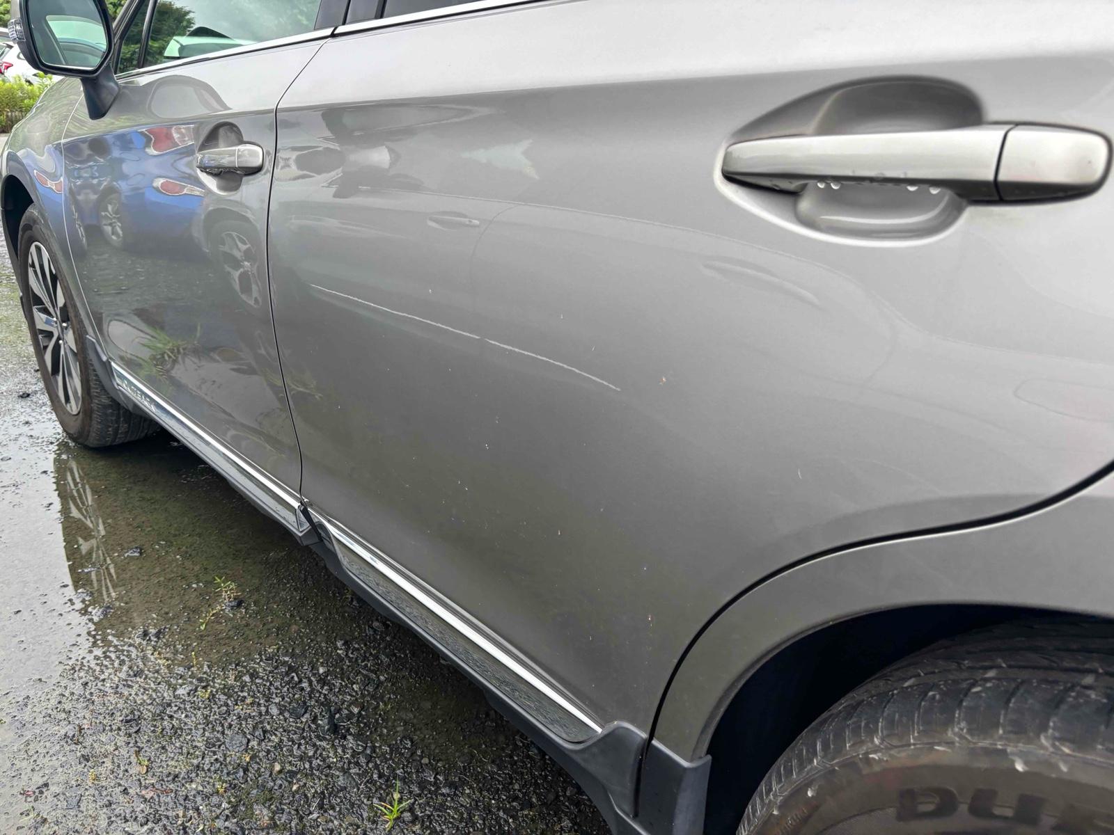 SUBARU LEGACY OUTBACK LIMITED 4WD Image 22