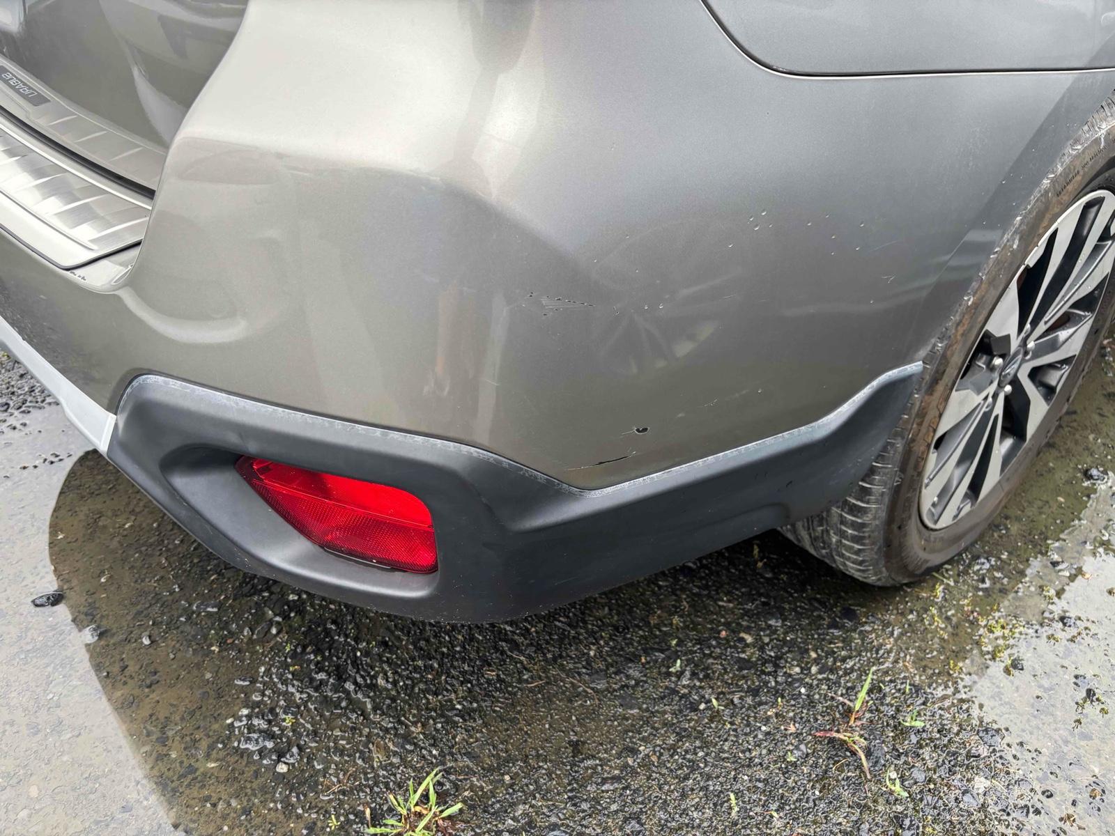 SUBARU LEGACY OUTBACK LIMITED 4WD Image 19