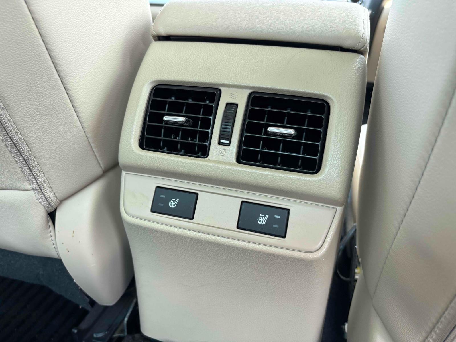 SUBARU LEGACY B4 B4 4WD Image 16