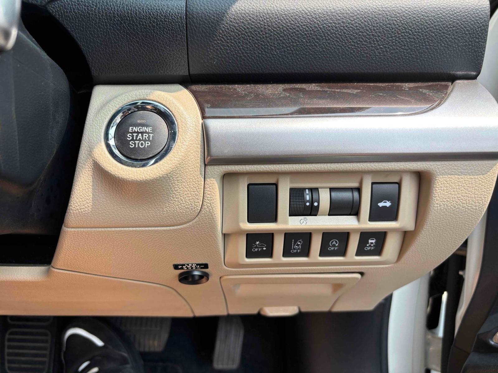 SUBARU LEGACY B4 B4 4WD Image 20