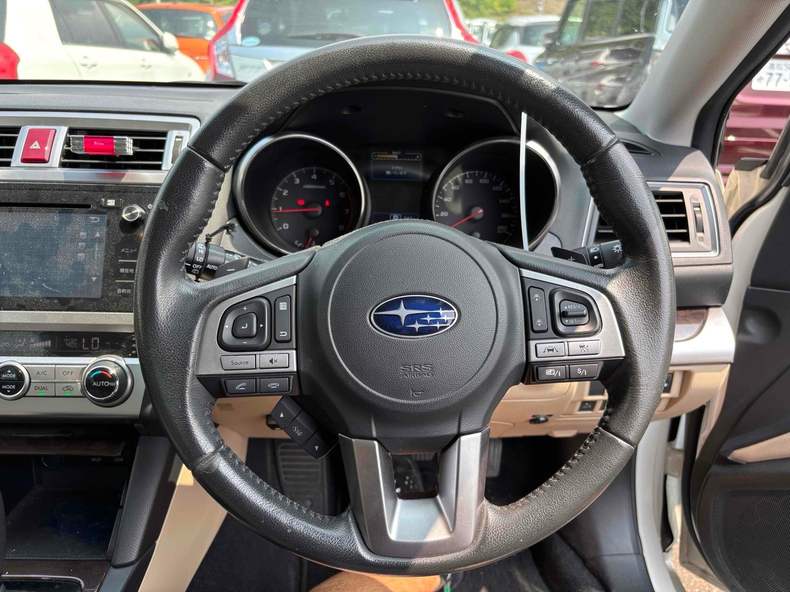 SUBARU LEGACY B4 B4 4WD Image 17