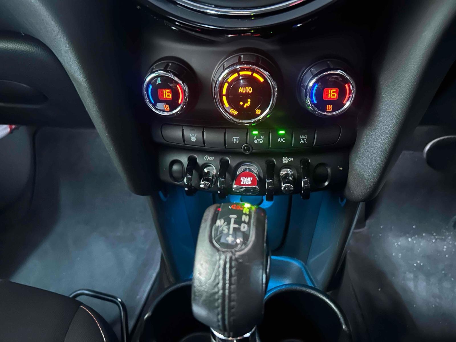 MINI  COOPER Image 11