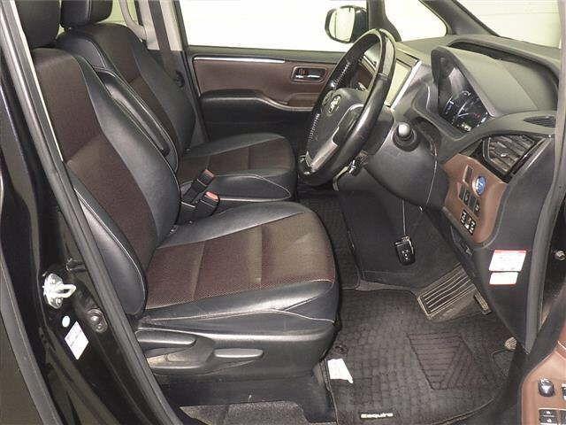 TOYOTA ESQUIRE HYBRID GI Image 7