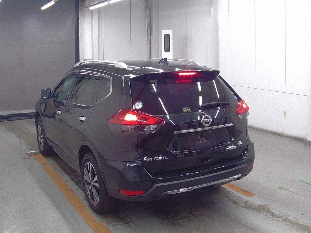 NISSAN X-TRAIL 20XI Image 2