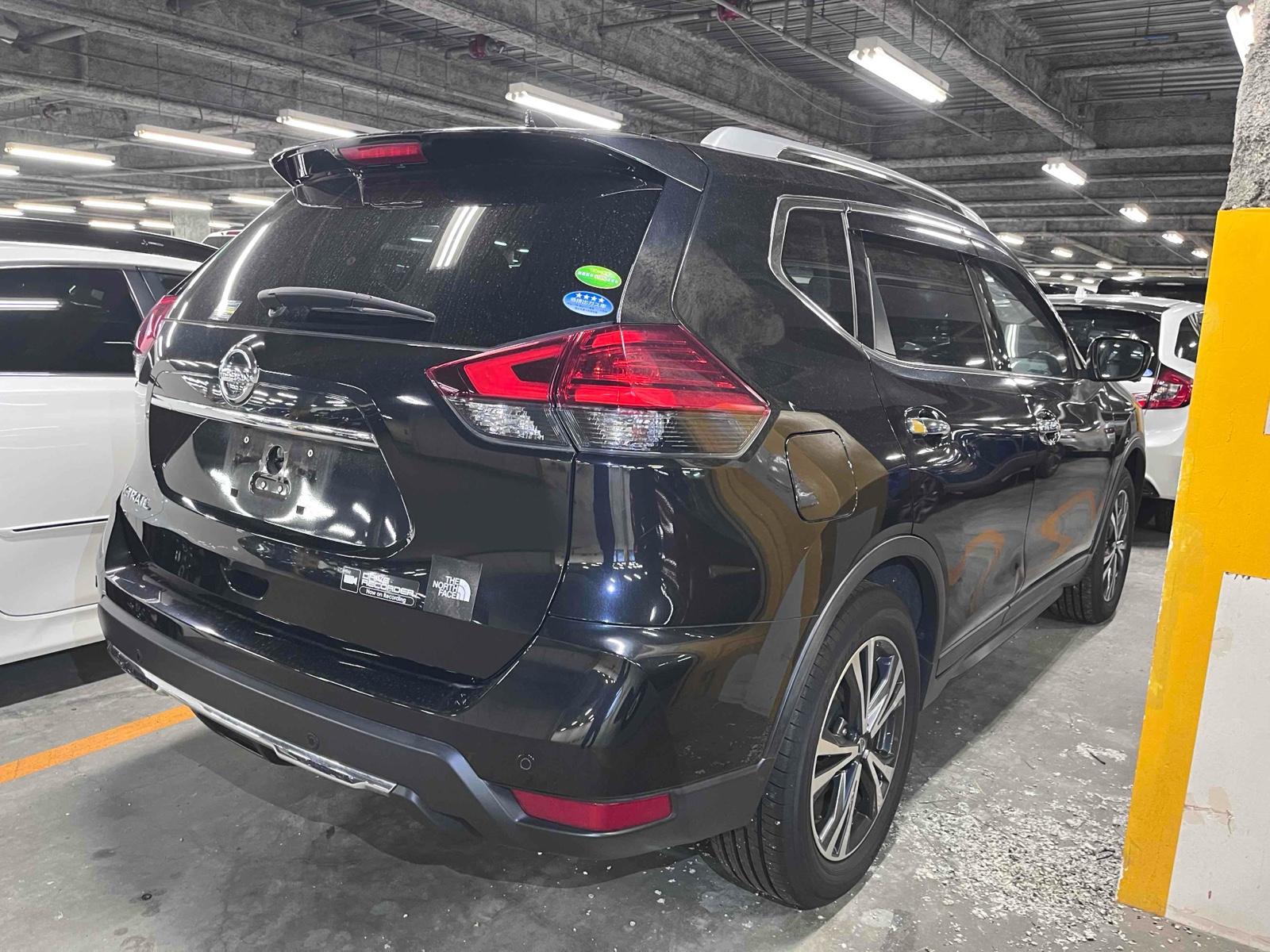 NISSAN X-TRAIL 20XI Image 8
