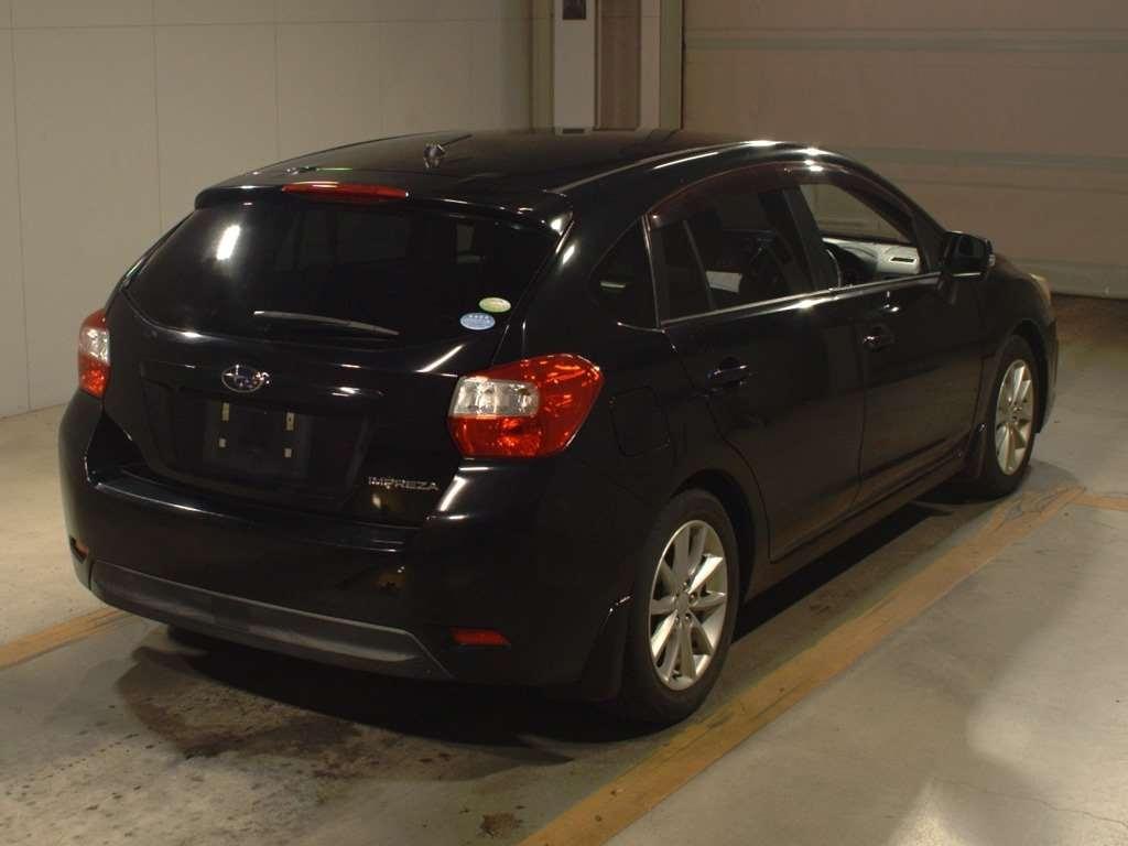 SUBARU IMPREZA SPORTS 2.0I Image 4