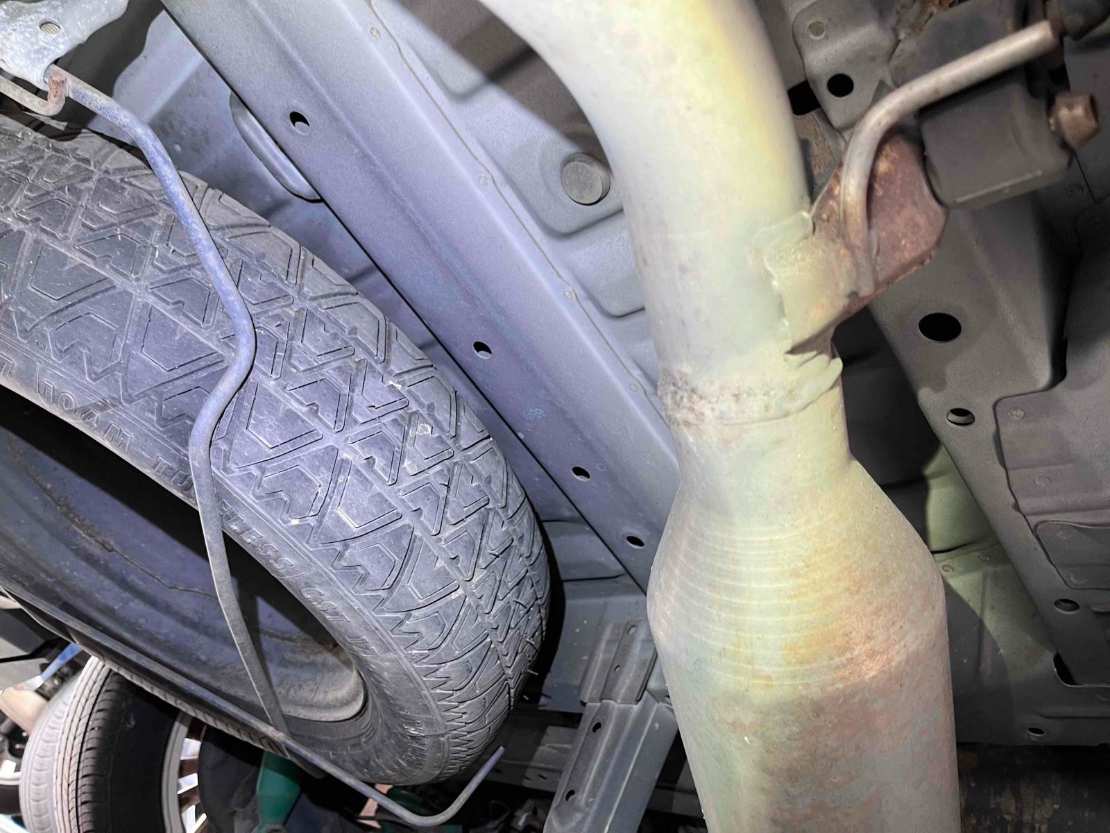 TOYOTA VELLFIRE 2.4Z Image 29