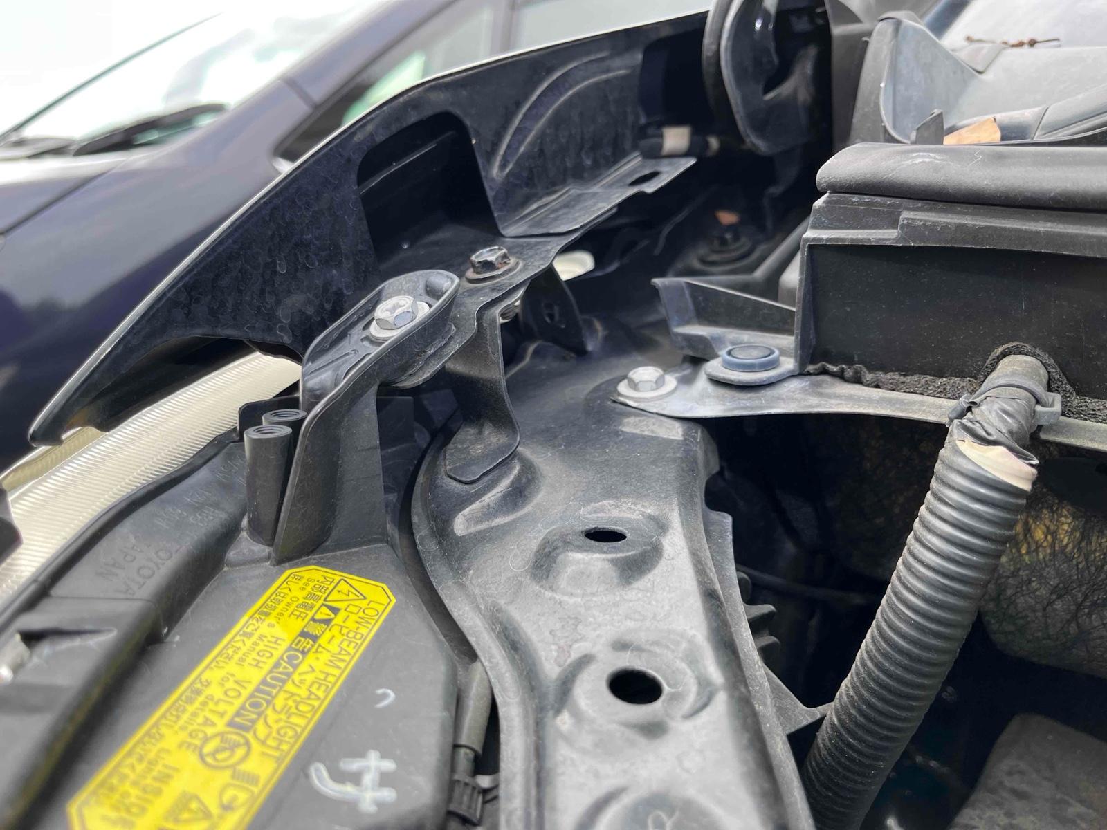 TOYOTA VELLFIRE 2.4Z Image 22