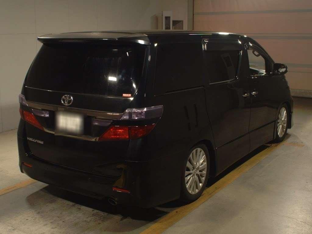 TOYOTA VELLFIRE 2.4Z Image 2