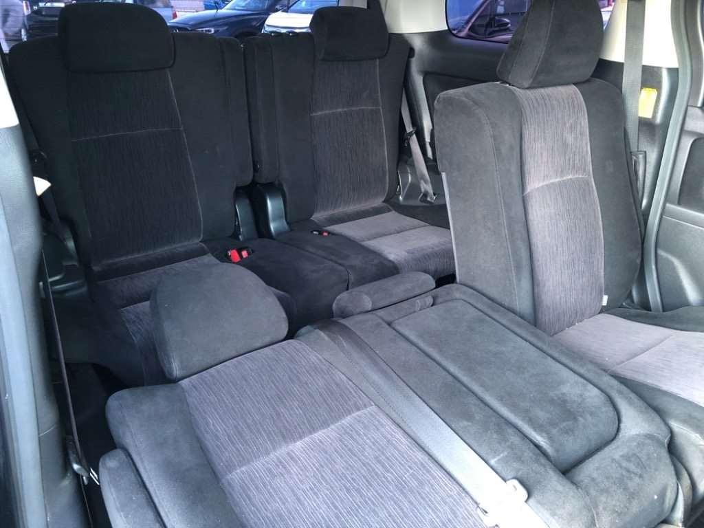 TOYOTA VELLFIRE 2.4Z Image 7