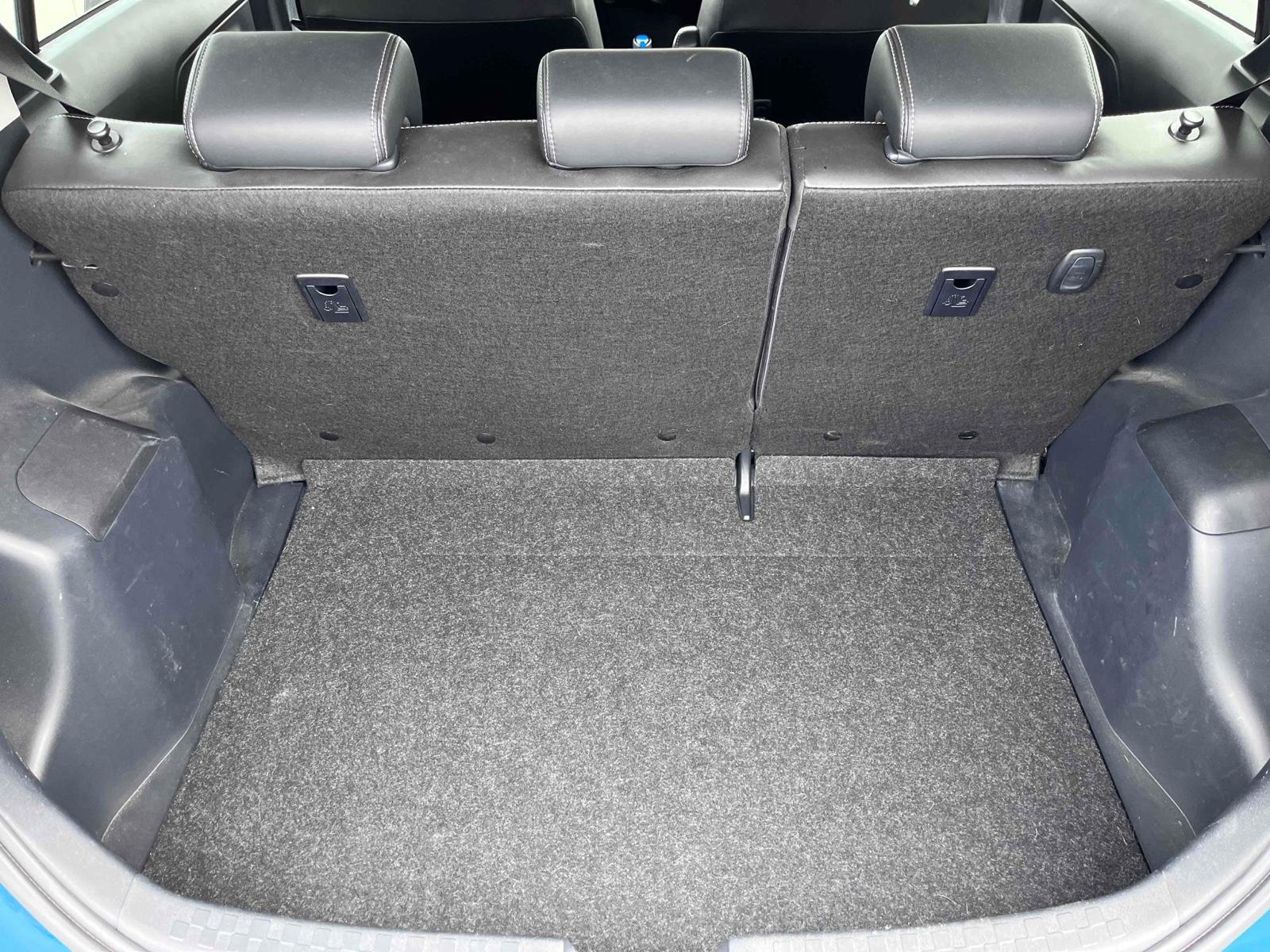TOYOTA AQUA GSOFT LEATHER SELECTON Image 32