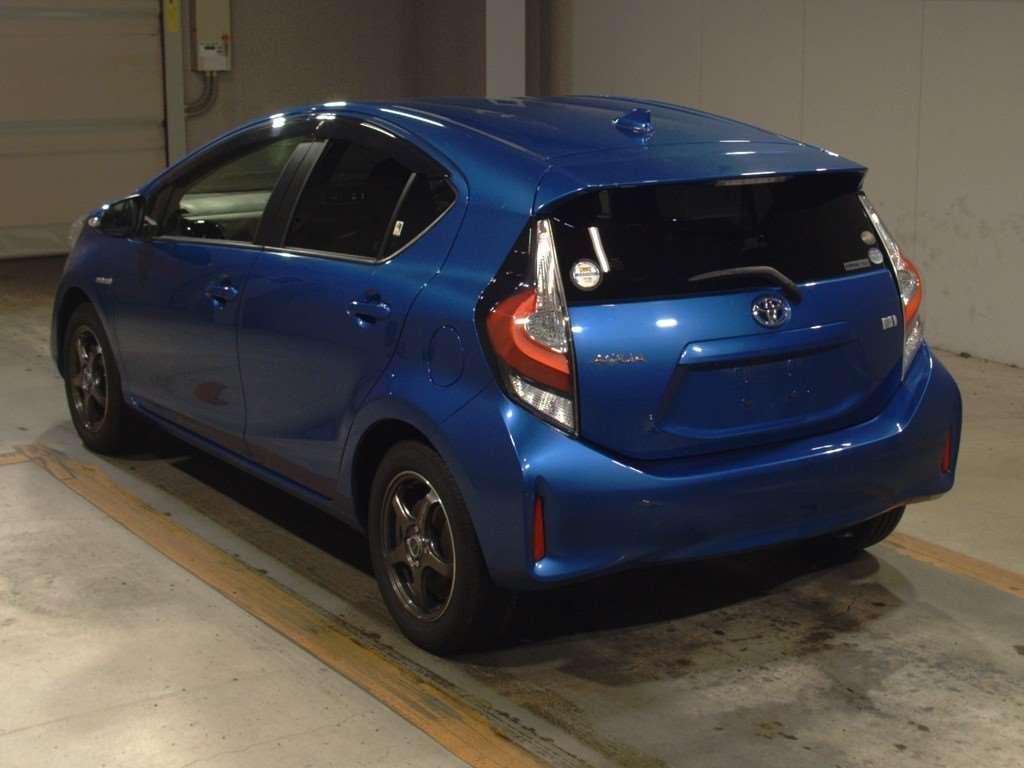 TOYOTA AQUA GSOFT LEATHER SELECTON Image 7