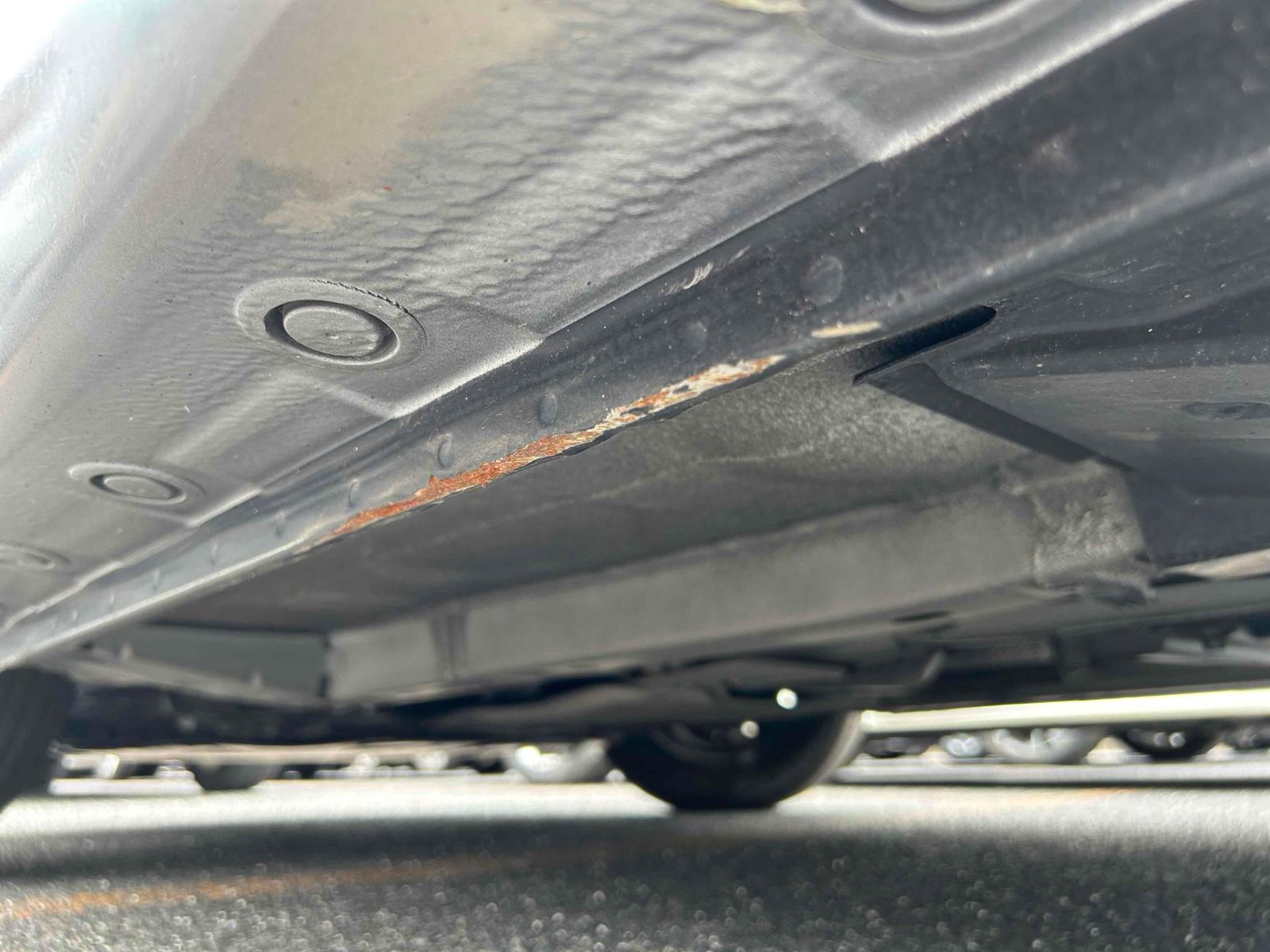 MAZDA DEMIO 13S Image 9