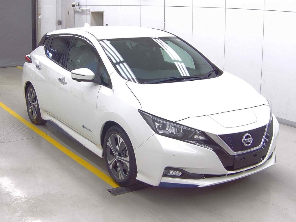 NISSAN LEAF X V SMART Image 3